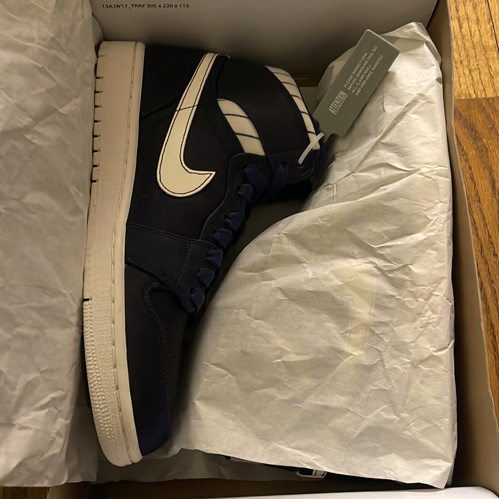 Air Jordan 1 Retro High Jeter